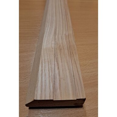 Grindjuostės uosio lygios 65*20*1200 Grindjuostės uosio lygios 65*20*1200
