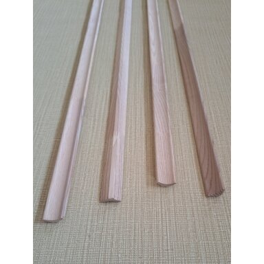 Vidinis kampas uosio 22*22*2000 mm Vidinis kampas uosio 22*22*2000 mm